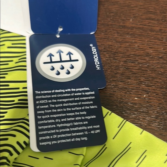 ASICS short base layer tight - Picture 6 of 7